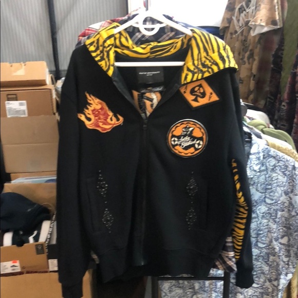 Cult of Individuality “Lucky Bastard”Black and Yellow Hoodie - Picture 1 of 10
